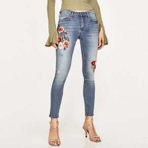 Zara Premium Helen Floral Embroidered Skinny Jeans